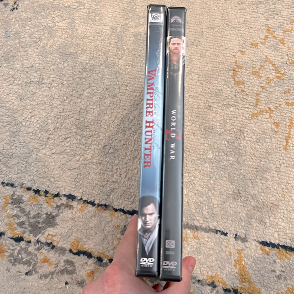 DVD Bundle: World War Z and Abraham Lincoln Vampire Hunter